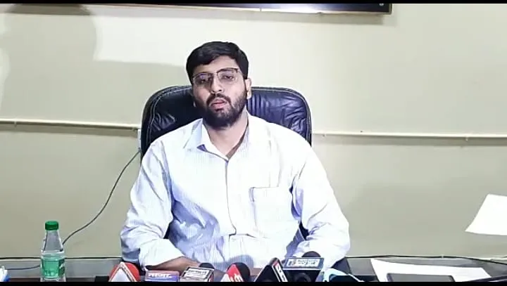 रामटहल चौधरी को मिला फुटबाॅल छाप, किसी को कैंची- किसी को आरी