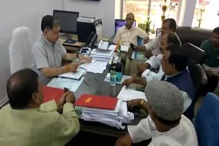 लालू पर रोज मेडिकल रिर्पोट जारी करने की मांग