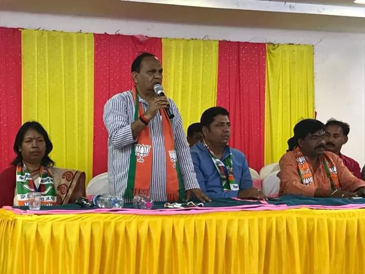 सुबोधकांत शिलान्‍यास व बोर्ड लगवाते हैं: सीपी सिंह