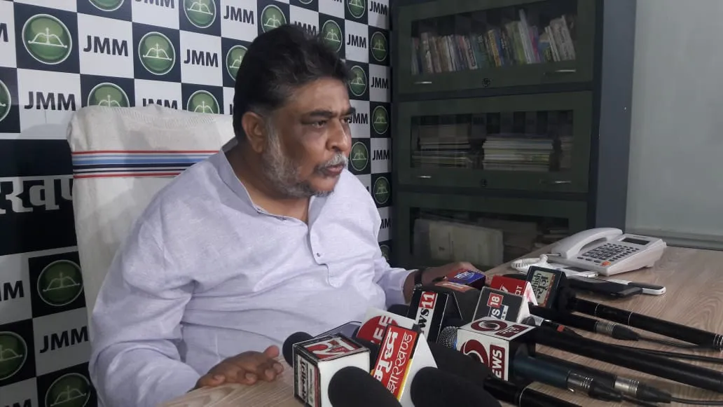 13 सीटें महागठबंधन जीतेगी, शिबू जीतेंगे 2 लाख के अंतर से: जेएमएम
