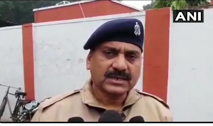 जब एसपी ने पाकिस्तान जिंदाबाद का नारा लगाने वाले को कहा, वहीं चले जाओ, देखें Video