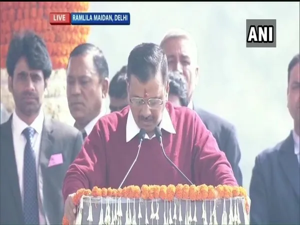 अरविंद केजरीवाल ने तीसरी बार दिल्ली का मुख्यमंत्री पद की शपथ लेने के बाद कहा मुझे पीएम मोदी का आशीर्वाद चाहिए