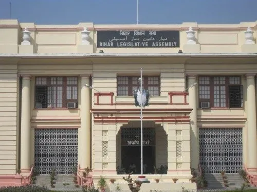 बिहार विधानसभा ने जाति आधारित जनगणना के पक्ष में सर्व सहमति से प्रस्ताव किया पास