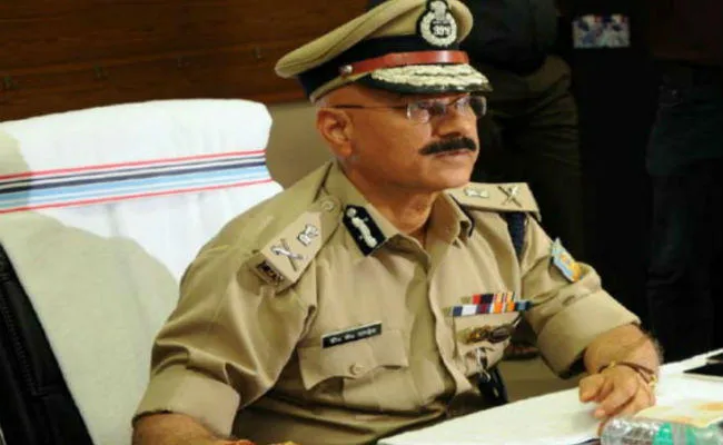 रांची के अखबारों की सुर्खियां : गैर मजरूआ जमीन पर बना है पूर्व डीजीपी डीके पांडेय का आवास, जेपीएससी मेंस का रिजल्ट जारी, अन्य खबरें