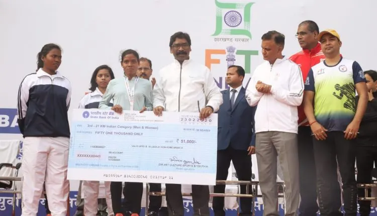 झारखंड में खेल प्रतिभाओं की कमी नहीं, बस इन्हें निखारने की जरुरत: हेमंत सोरेन