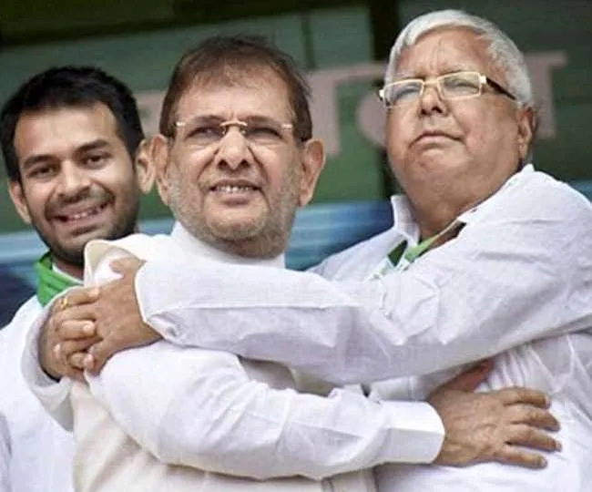 बिहार में सियासत गरमाई, शरद यादव मिलेंगे आज लालू से