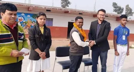 गोला में स्कूली बच्चों के लिए आयोजित हुई मोटिवेशनल कार्यक्रम