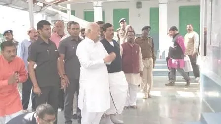 आरएसएस प्रमुख आज पहुंचे देवघर, किये बाबा बैद्यनाथ के दर्शन
