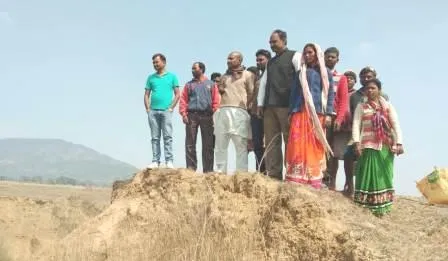 लोहरदगा में ध्वस्त पुल से आवागमन प्रभावित, सरकार से शीघ्र निर्माण की मांग