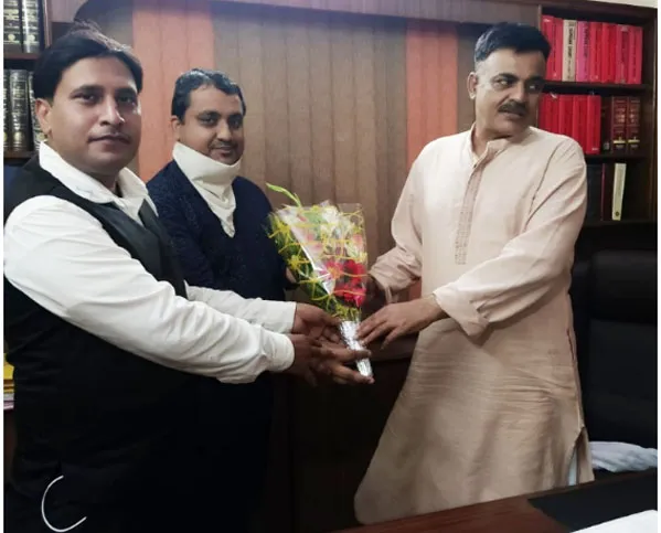 झारखंड स्टेट बार काउंसिल के चेयरमैन से वकीलों की समस्याओं में मदद की मांग