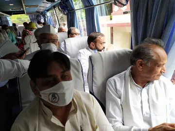 राजस्थान : भाजपा बोली- सचिन पायलट बन सकते हैं सीएम, गहलौत की मांग राज्यपाल बुलाएं विधानसभा सत्र