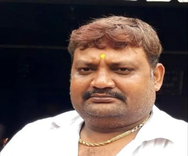 बरवाडीह में बीजेपी नेता सह चतरा सांसद प्रतिनिधि को मारी गोली, मौत