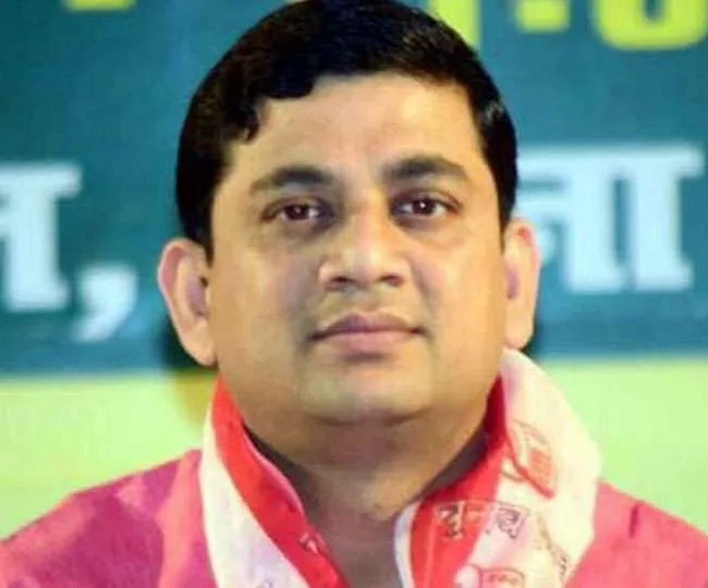 जीतन राम मांझी की पार्टी के प्रवक्ता का बयान, ‘लालू यादव किसके ईशारे पर जेल में मुजरा कर रहे हैं’