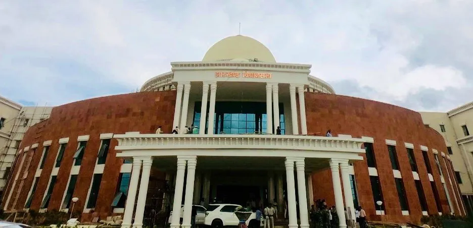 रांची के अखबार : झारखंड विधानसभा में सरना आदिवासी धर्मकोड का प्रस्ताव पारित