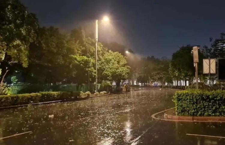 वायु प्रदूषण पूरे देश की मानसून वर्षा में ला सकता है 10% -15% की कमी : IIT