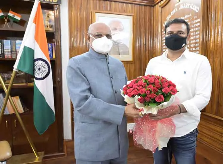 झारखंड: आजसू अध्यक्ष सुदेश महतो ने की राज्यपाल से मुलाकात