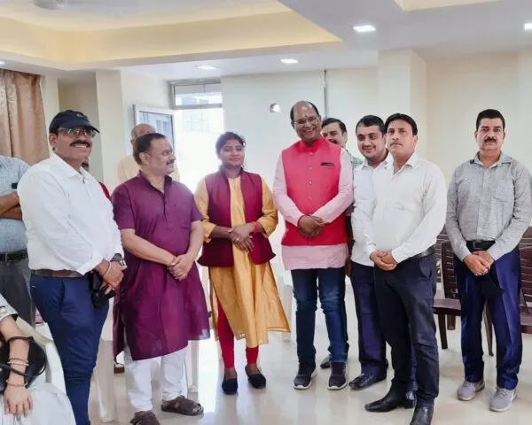 विजयादशमी के मौके पर रांची में होटल स्काई हाई कैलाश का उदघाटन