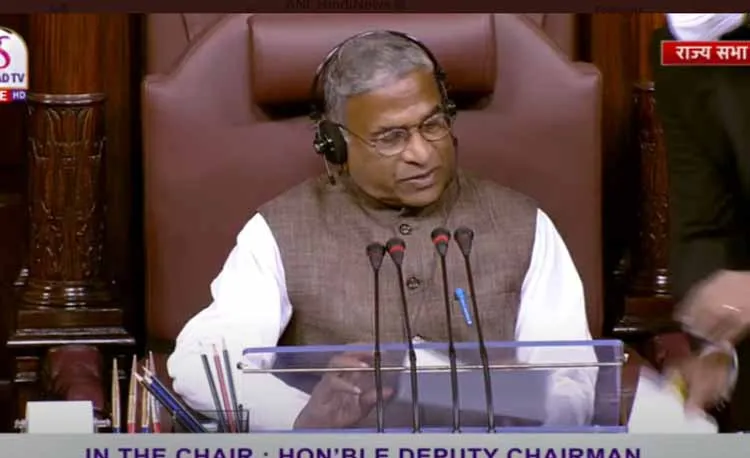 संसद में पारित हुआ कृषि कानून निरसन विधेयक 2021, विपक्ष ने चर्चा नहीं कराने पर उठाया सवाल