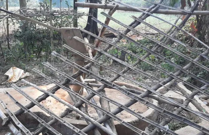 विधायक बसंत सोरेन ने कर्माचुआ गांव की ली सुध, डीसी से बोले – पेयजल के लिए ग्रामीणों की करें मदद