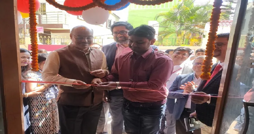 ऐक्सिस बैंक सीएससी केंद्र का हुआ उद्घाटन