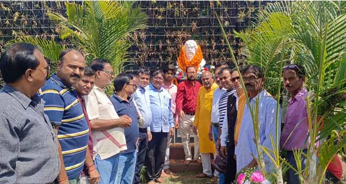 साहिबगंज में जयंती पर याद किए गए विश्व कवि रवींद्र नाथ टैगोर