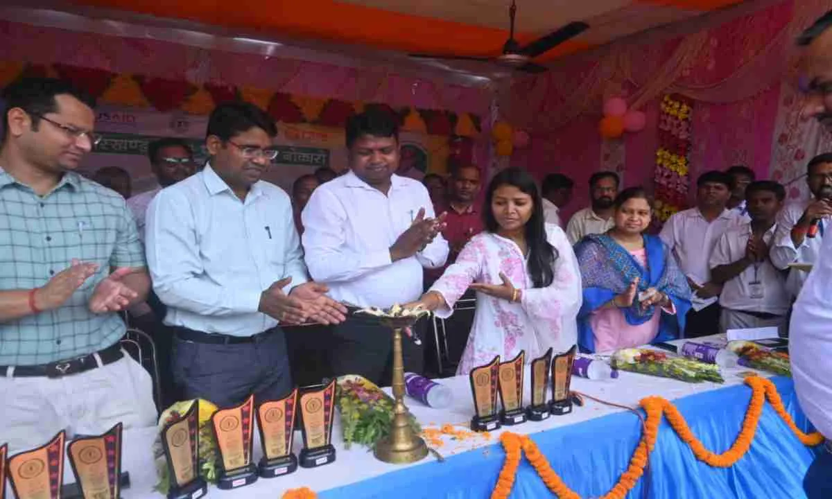 बोकारो: झारखंड शिक्षा परियोजना बोकारो द्वारा तीन दिवसीय जिला स्तरीय टी.एल.एम. मेला का आयोजन