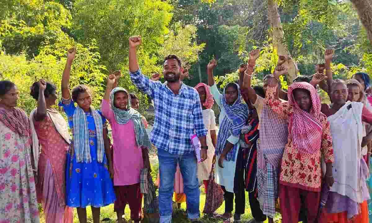 चाईबासा: जिप सदस्य माधव चंद्र कुंकल का आरोप, संवेदक परमजीत सिंह बेदी को मझगांव में मनमानी की मिली झूठ