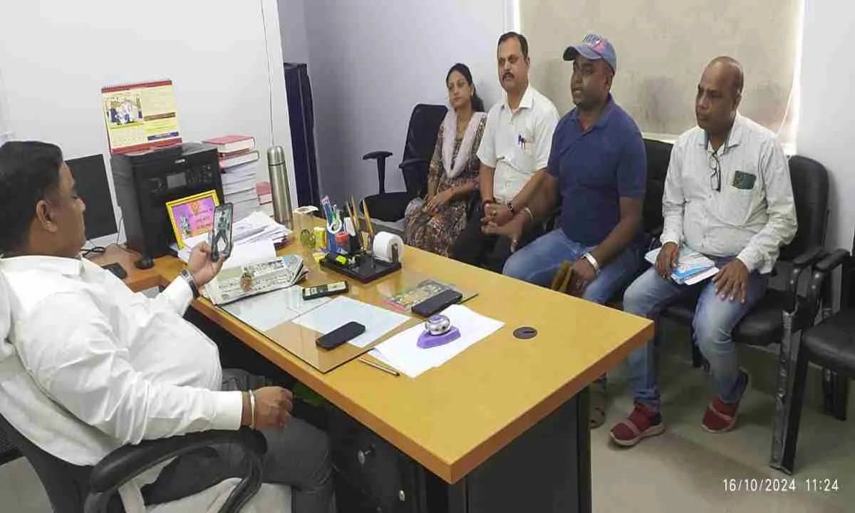 Koderma News: अचेत अवस्था में पायी गयी नाबालिग लड़की के मामले में डालसा ने लिया संज्ञान