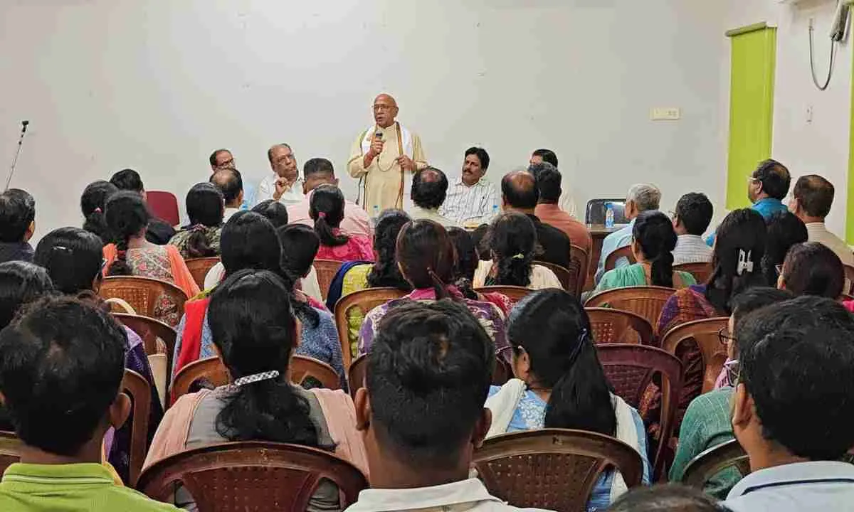 झारखंड विधानसभा चुनाव में बहुसंख्यक एकजुट होकर करें मतदान: सरयू राय