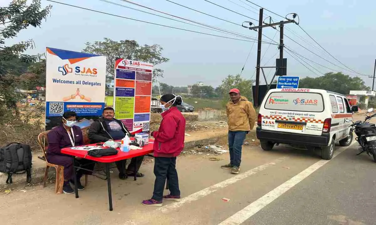 SJAS सुपर स्पेशलिटी अस्पताल द्वारा गोल्फ ग्राउंड एवं बिरसा मुंडा पार्क में नि:शुल्क मेडिकल कैम्प आयोजित