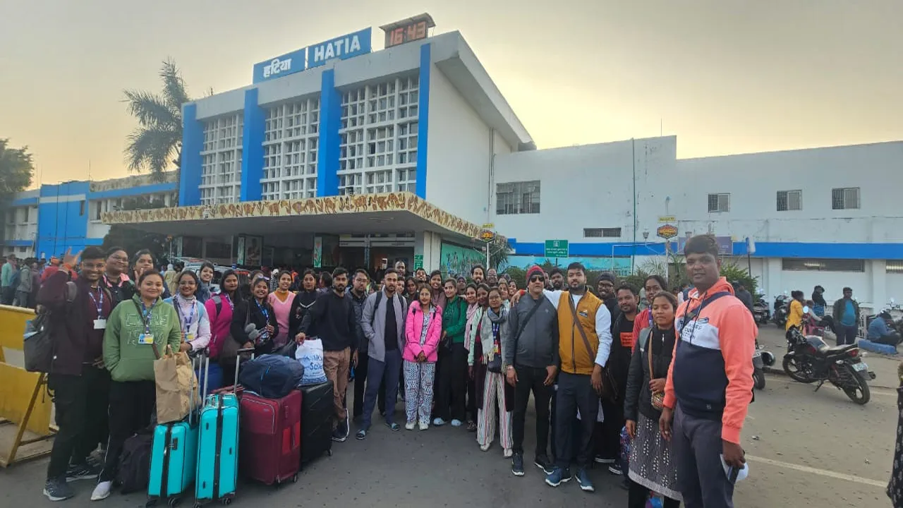 Ranchi news: सीआईटीई के प्रशिक्षणार्थी शैक्षणिक भ्रमण पर बेंगलुरु रवाना