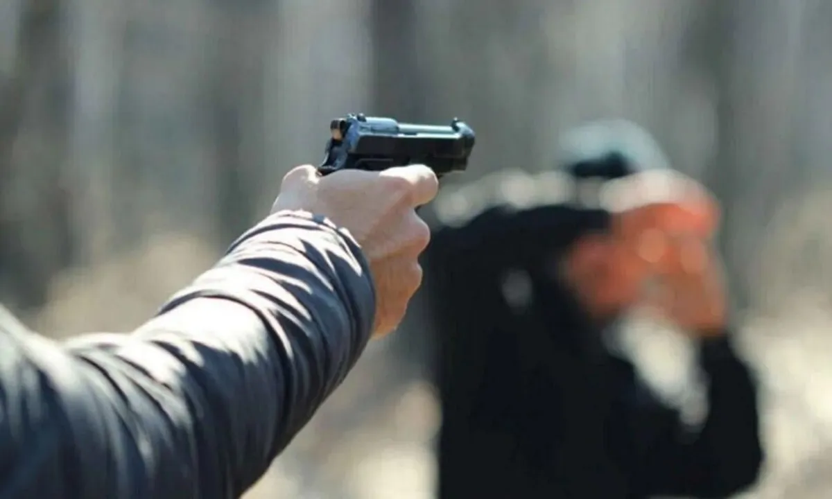 Ranchi news: जमीन और पैसे के विवाद में युवक को मारी गोली, भेजा गया अस्पताल 