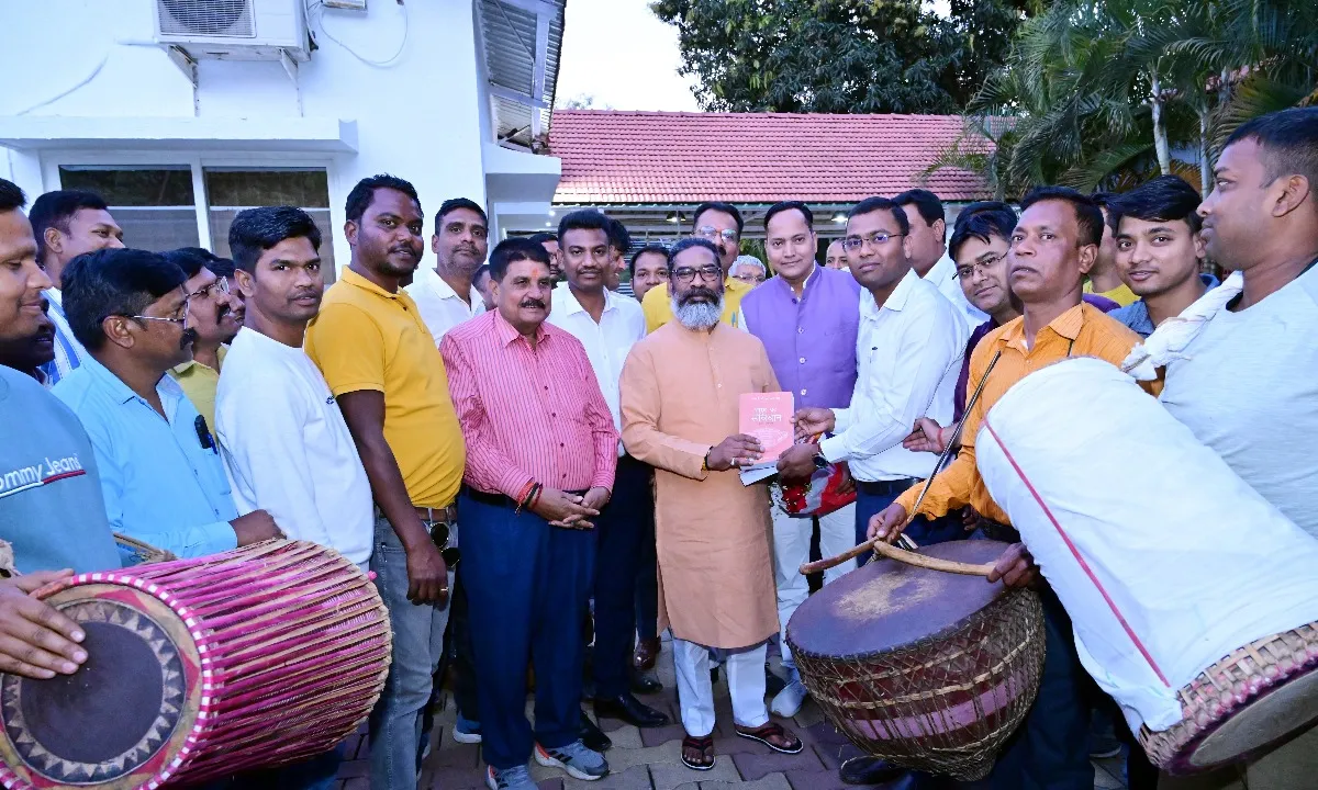 Ranchi news: झारखंड पुलिस मेंस एसोसिएशन के प्रतिनिधि मंडल ने की सीएम से मुलाकात 