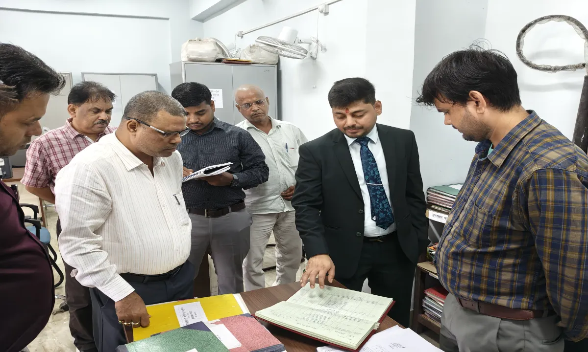 Jamshedpur News: बीआईएस ने किया जागरूकता कार्यक्रम का आयोजन, सोने के आभूषण खरीदने से पहले हॉलमार्क देखने की अपील