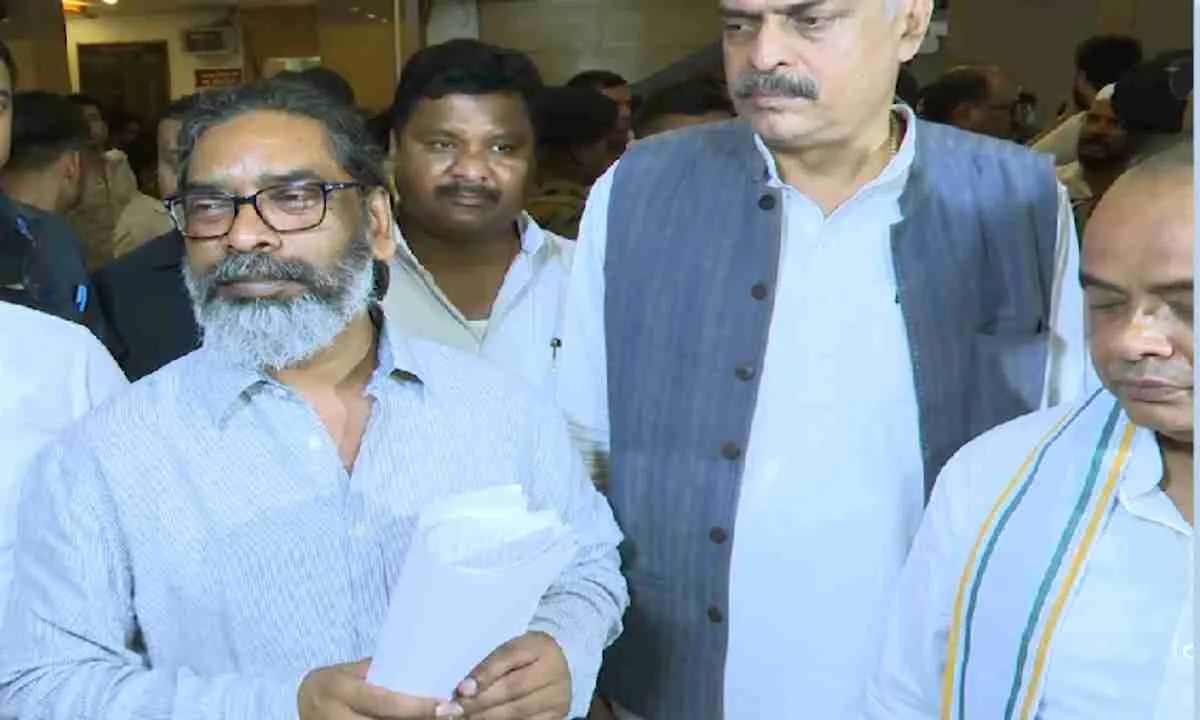 सीएम हेमंत सोरेन की अध्यक्षता में मंत्रिपरिषद की बैठक आयोजित, लिए गए महत्वपूर्ण निर्णय