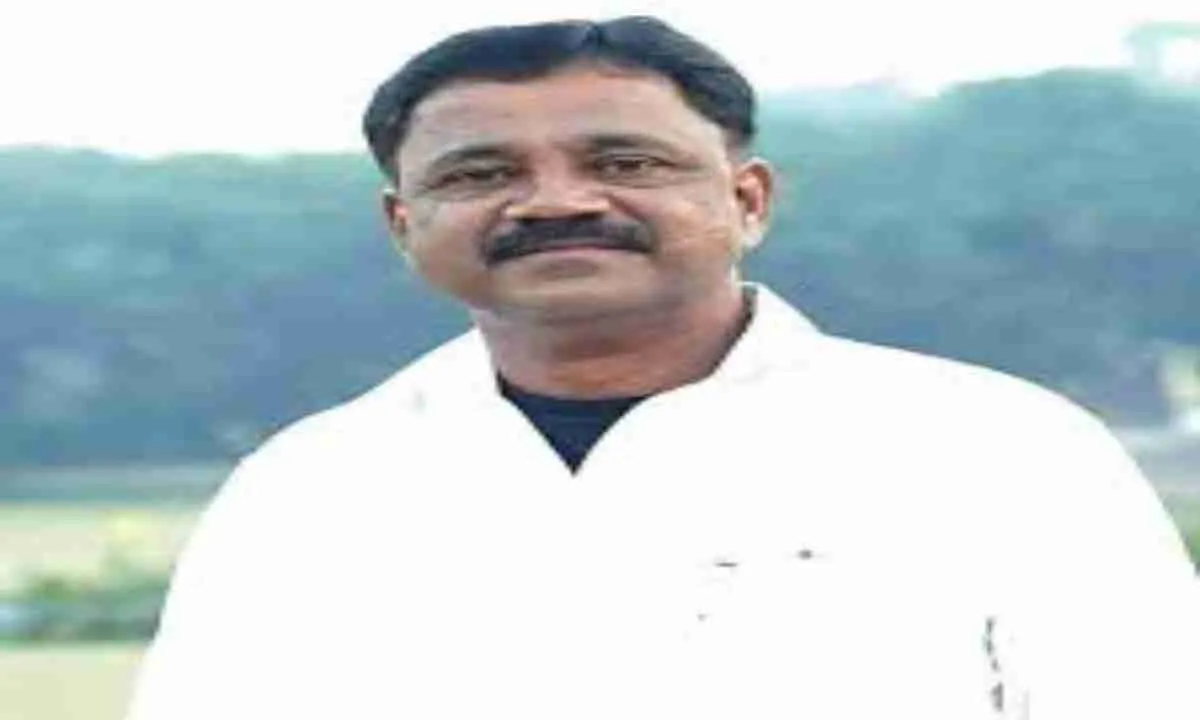 मंत्री सुदिव्य कुमार ने आइआइटी, स्किल और फिनटेक युनिवर्सिटी की केंद्र से की मांग