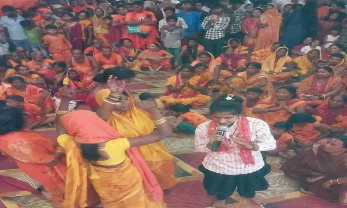 भक्ति संगीत और सांस्कृतिक प्रस्तुतियों से झूमे कांवरिया, श्रावणी मेले में उमड़ा उल्लास