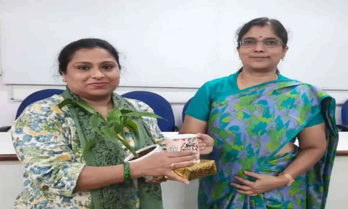 Ranchi News: 'टीचर ऑफ द मंथ' बनीं डीपीएस की शिक्षिका सोनाली गुप्ता 