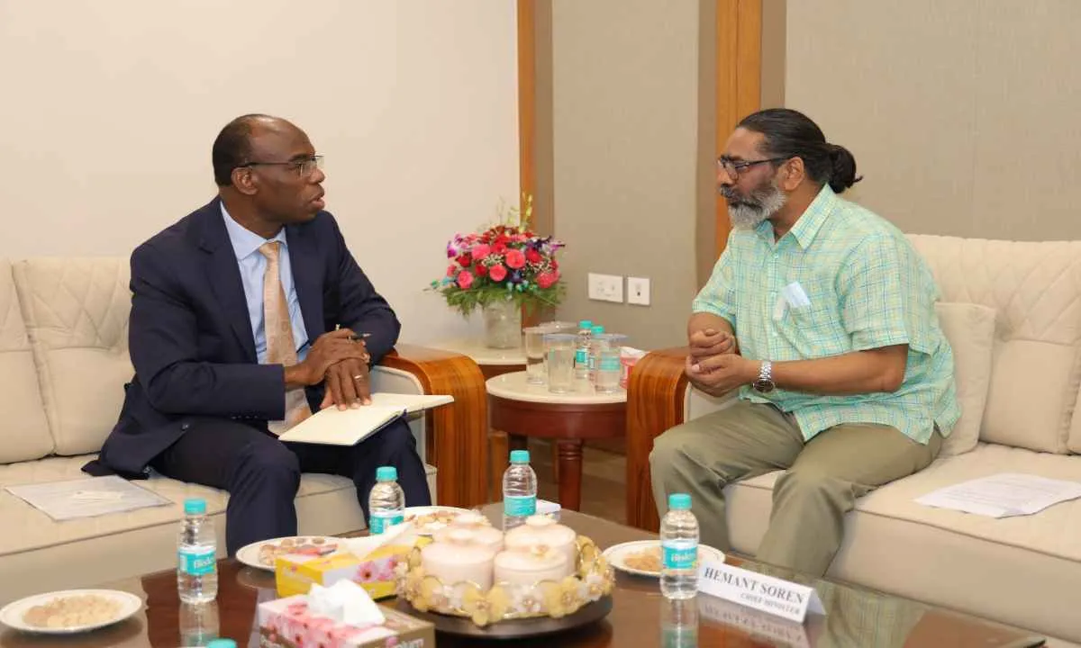 मुख्यमंत्री से विश्व बैंक प्रतिनिधिमंडल की मुलाकात, राज्य के विकास मॉडल की सराहना