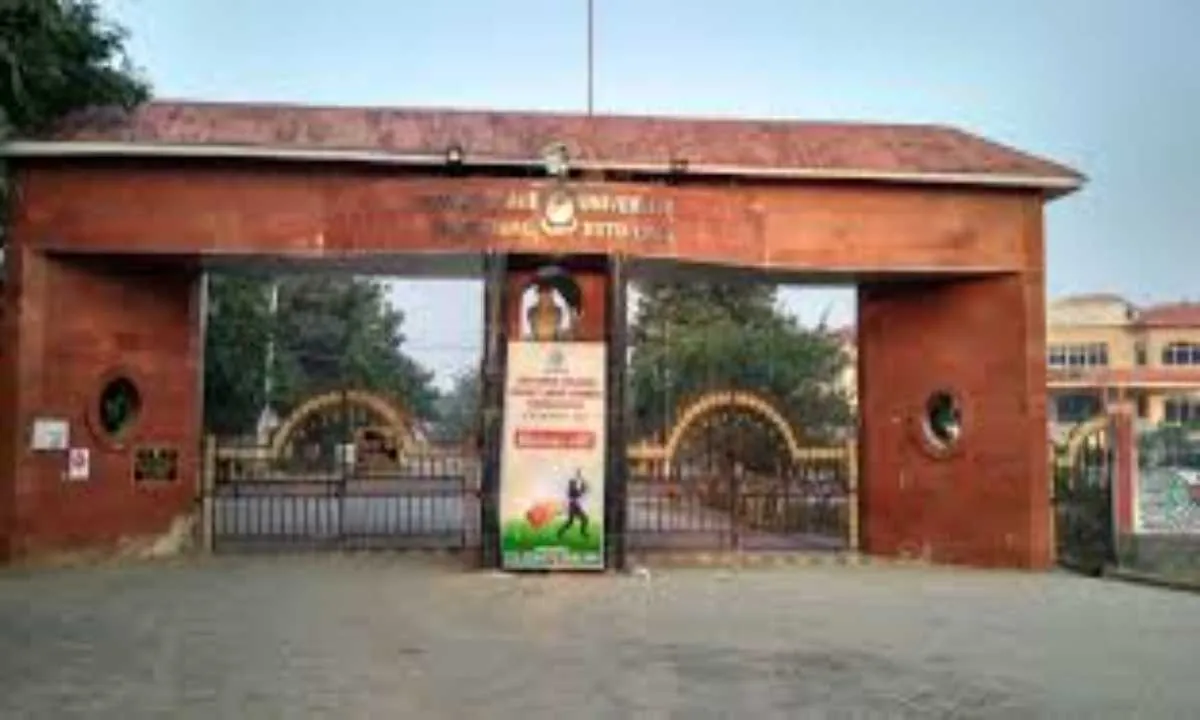 Hazaribagh News: स्नातक 2025-29 के नामांकन में विभावि राज्य में पहले स्थान पर