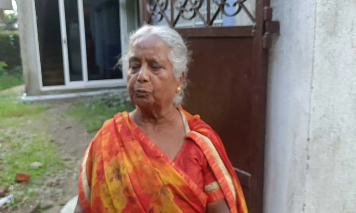 Crime News: बाइक सवार ने झपटा सोने का चेन, सीसीटीवी खंगालने में जुटी पुलिस