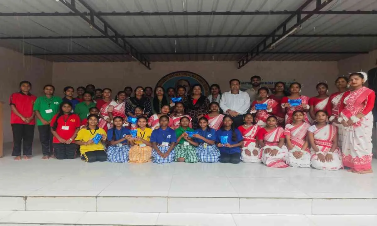 Ranchi News: कांके के कस्तूरबा गांधी विद्यालय में सांस्कृतिक कार्यक्रम का आयोजन