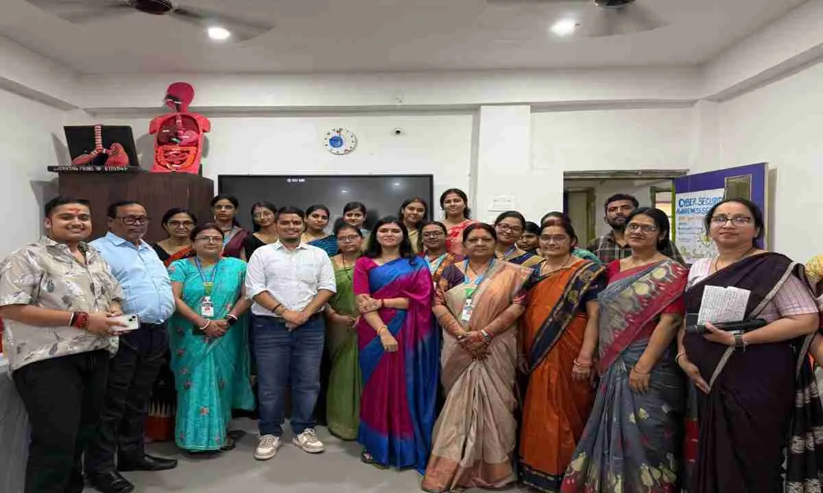 Ranchi News: गुरुकृपा पब्लिक स्कूल में साईबर सुरक्षा जागरूकता कार्यशाला का हुआ आयोजन 