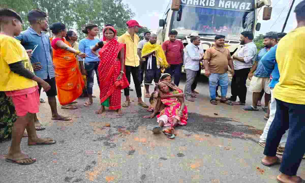 Giridih News: खिजुरी में जमीन विवाद को लेकर दो पक्षों में हुई हिंसक झड़प, लगभग 7 लोग घायल 