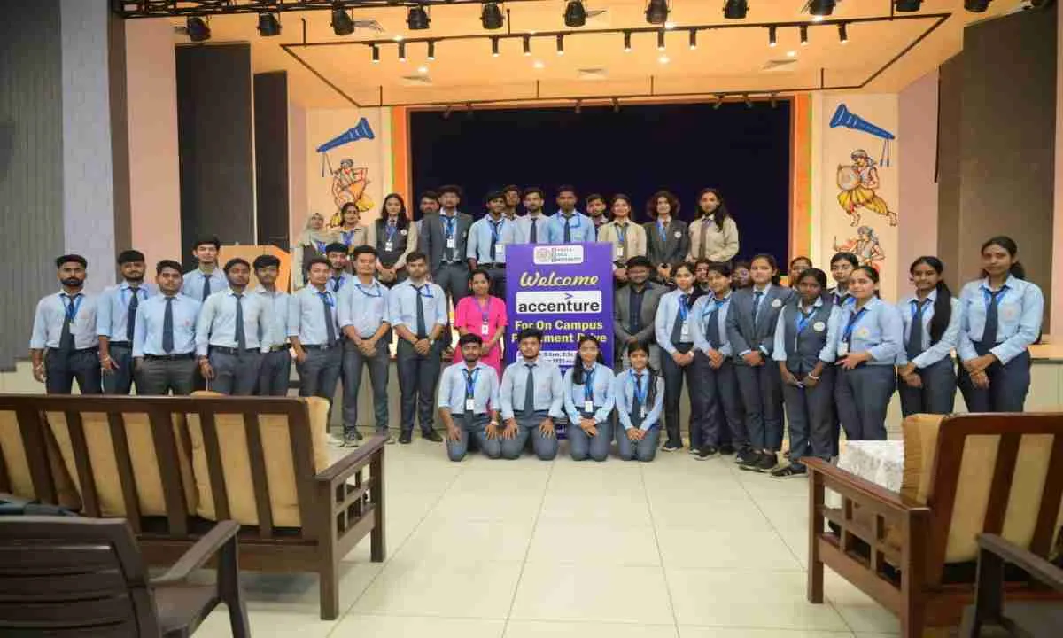 Ranchi News: एसबीयू के छात्रों को मिला रिकॉर्डतोड़ प्लेसमेंट, देश की शीर्ष कंपनियों में चयन 