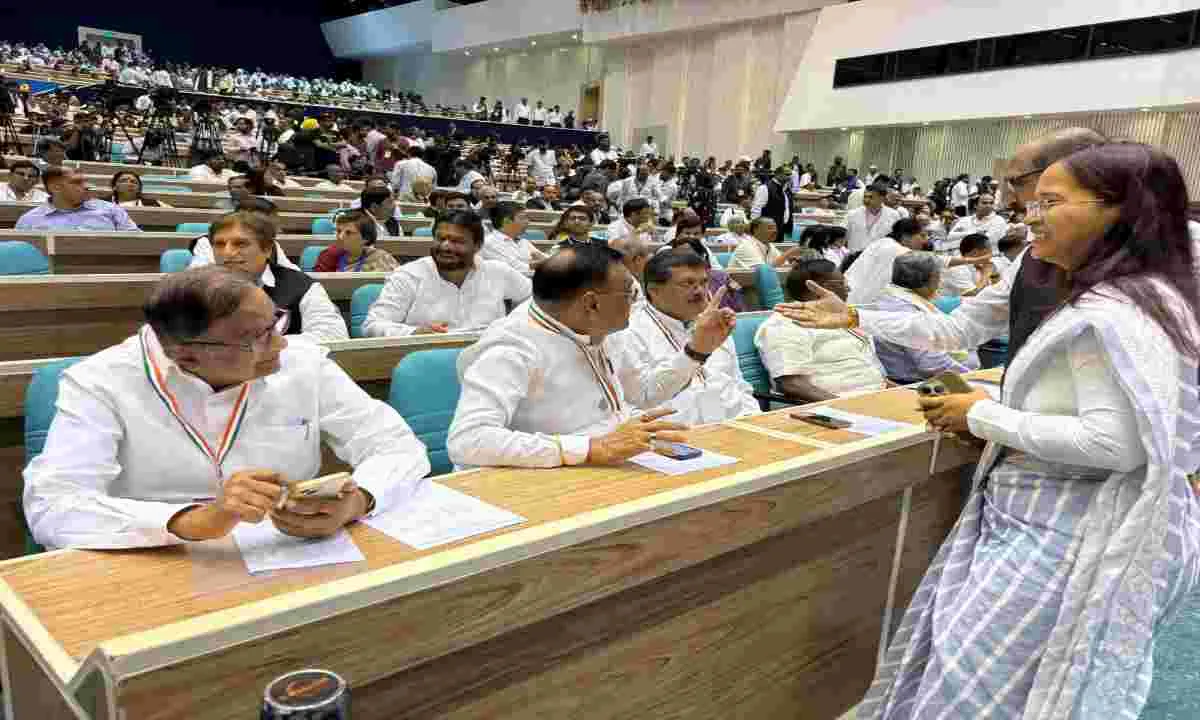 दिल्ली में 'संवैधानिक चुनौतियां' कार्यक्रम में शामिल हुईं कृषि मंत्री शिल्पी नेहा तिर्की