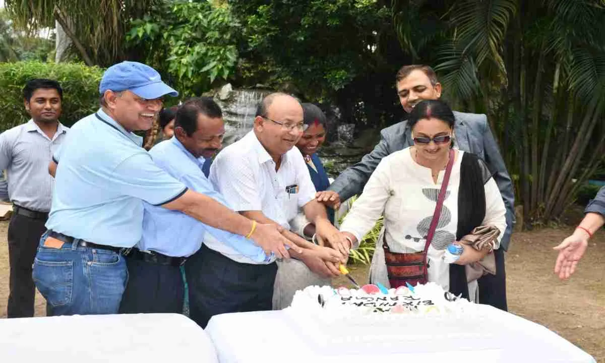टाटा स्टील जूलॉजिकल पार्क में मित्रता दिवस के उपलक्ष्य में कार्यक्रम का आयोजन