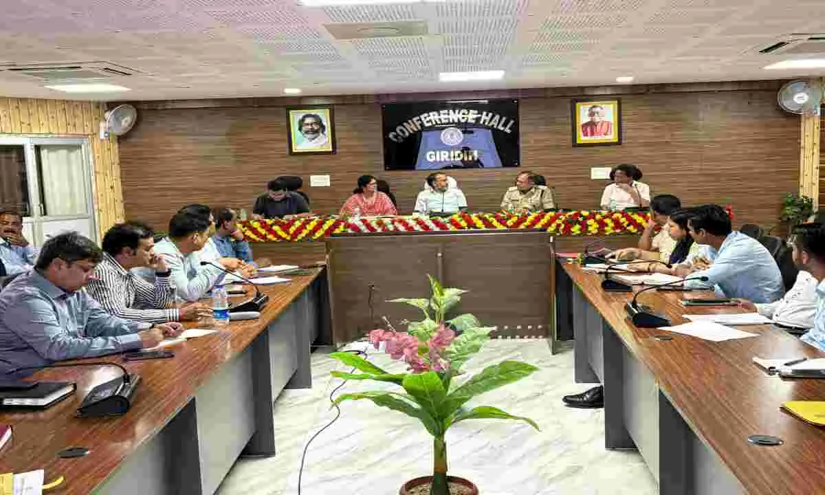 Giridih News: रामनिवास यादव के द्वारा मुख्य समारोह स्थल झंडा मैदान में किया जायेगा ध्वजारोहण 