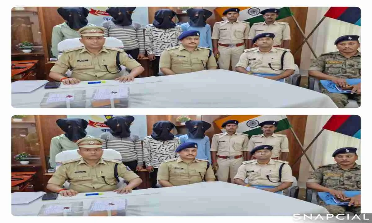 चतरा पुलिस को मिली बड़ी सफलता: तीन अपराधी गिरफ्तार, लूटा हुआ सामान बरामद