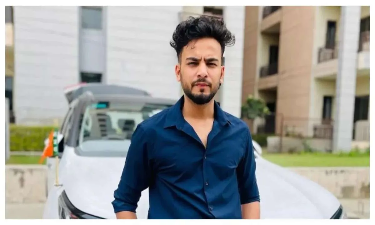 गुरुग्राम में यूट्यूबर एल्विश यादव के घर पर ताबड़तोड़ फायरिंग,  जांच में जुटी पुलिस